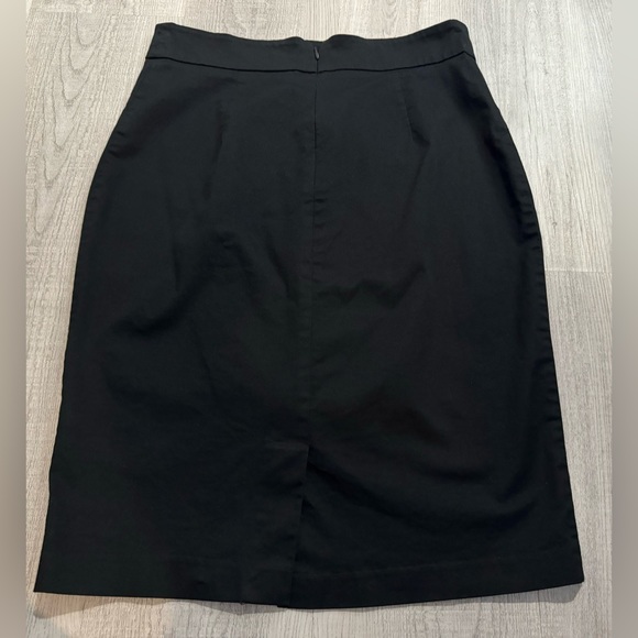 New York & Co. 7th Ave Design Button Detail Back Split Pencil Skirt. Size 10P. - Picture 3 of 5